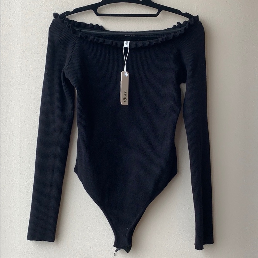 Glam off the shoulder Juliet bodysuit
